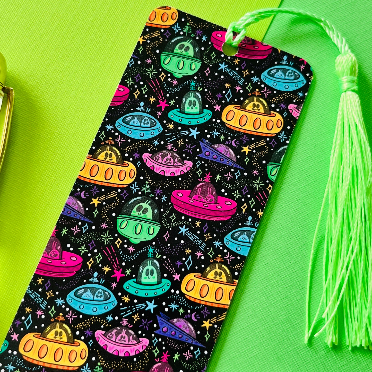 UFO Bookmark