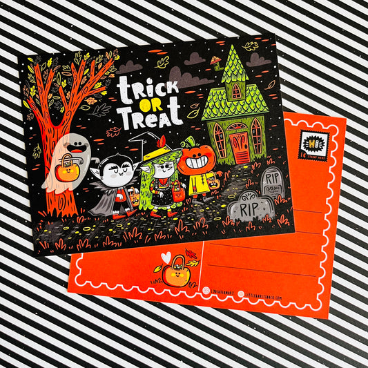 Trick Or Treater Postcard Set