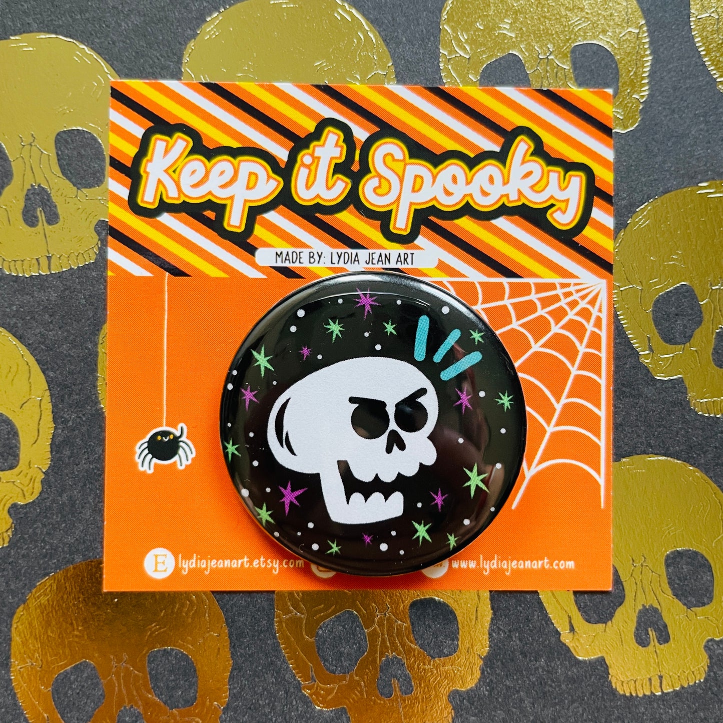 Spooky Skull Button / Magnet