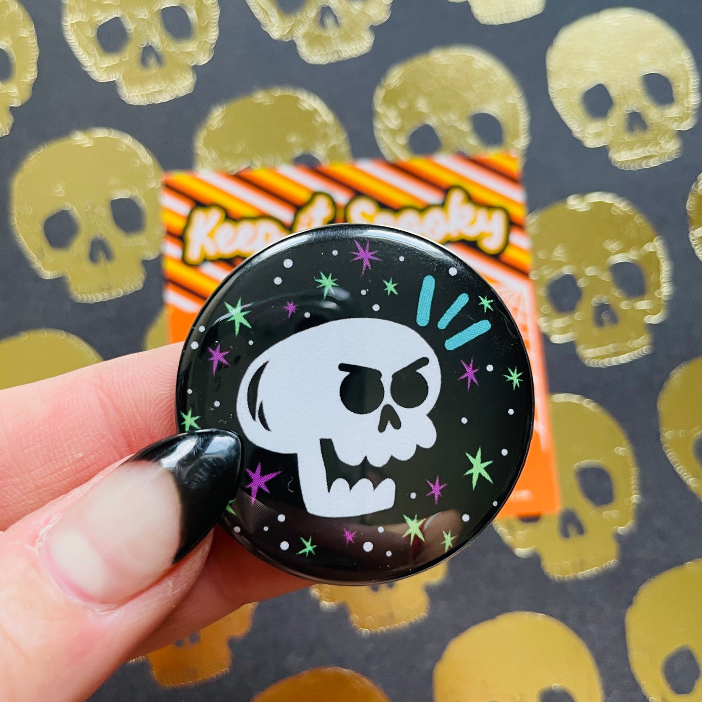 Spooky Skull Button / Magnet