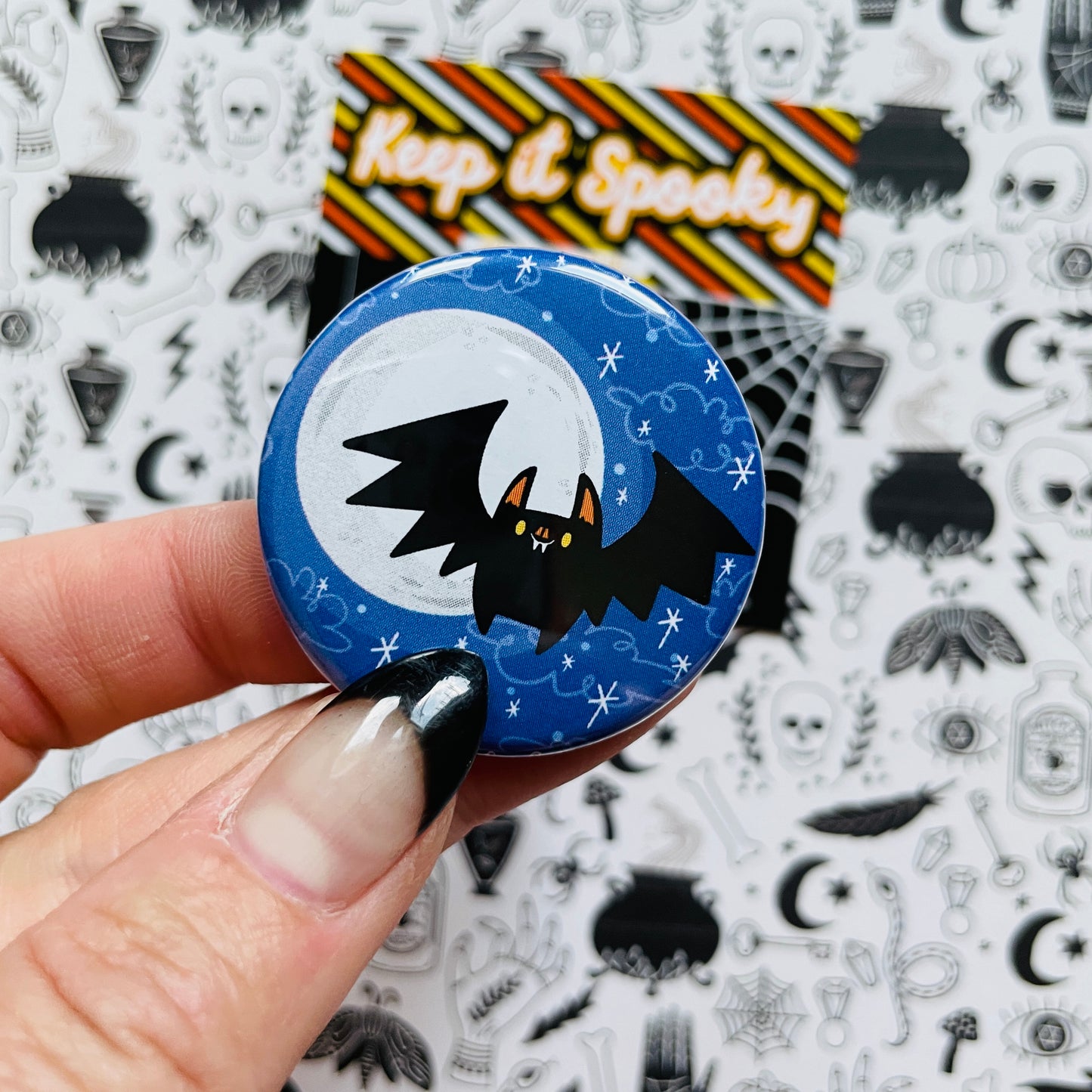 Vampire Bat Button / Magnet