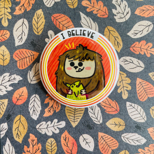 Bigfoot Believer Button / Magnet